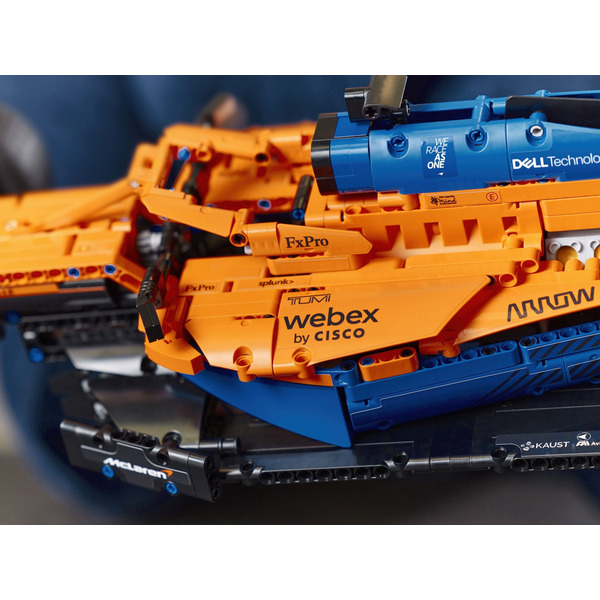 Авто-конструктор LEGO Technic McLaren Formula 1 (42141)