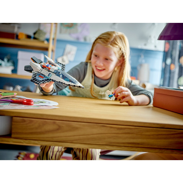 Конструктор LEGO City: Межзвездный космический корабль (240 деталей)