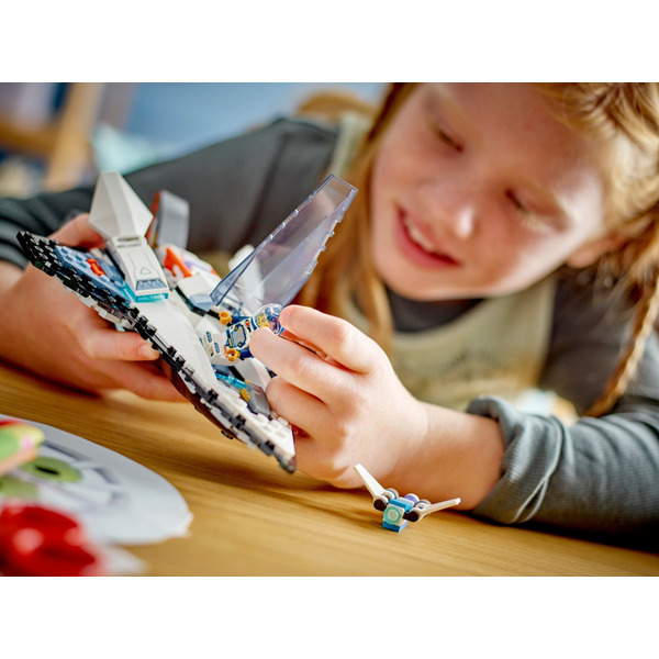 Конструктор LEGO City: Межзвездный космический корабль (240 деталей)