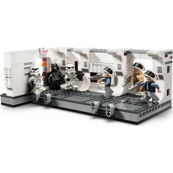 Блоковий конструктор LEGO 75387 Star Wars Посадка на борт Тантів IV