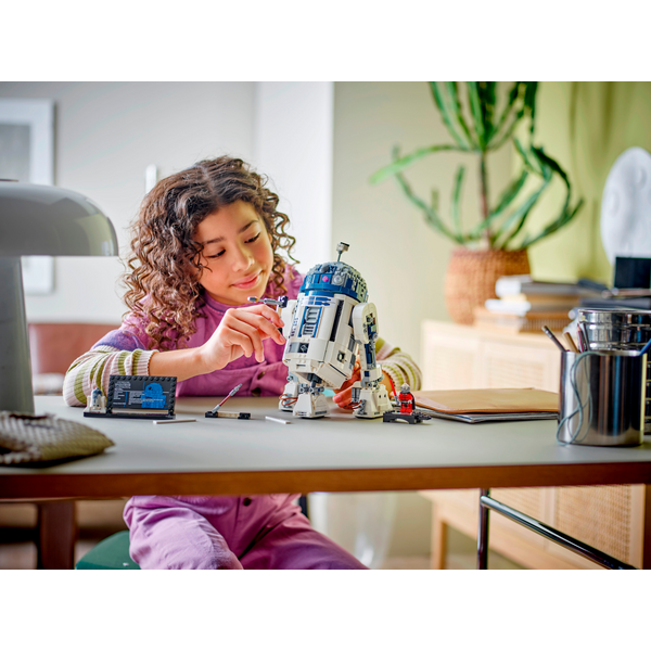 Конструктор LEGO Star Wars R2-D2