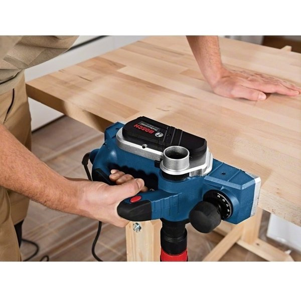 Электрорубанок Bosch GHO 26-82 D (906015A4301)