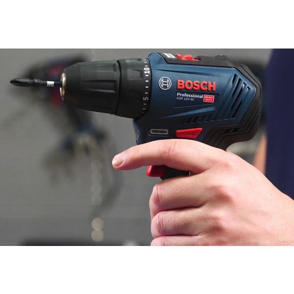 Шуруповерт-дриль Bosch Professional 12V-30