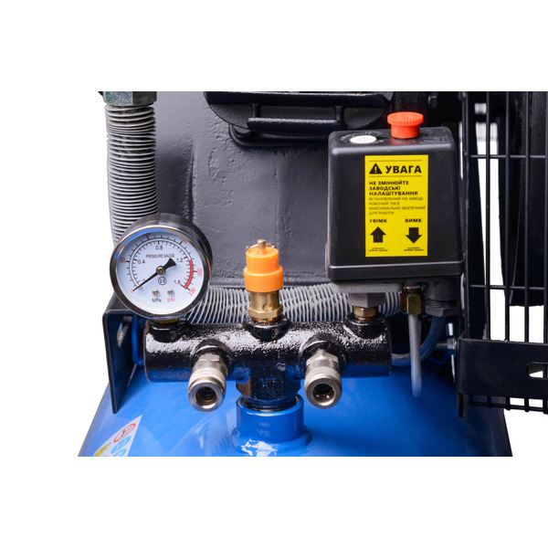 Компресор EnerSol ES-AC850-300-3PRO