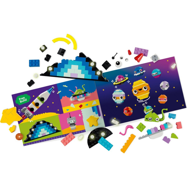 Конструктор LEGO Classic Творчі космічні обʼєкти 450 деталей (11037)