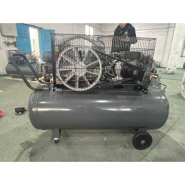 : Компресор MAST VA90/200L 220V