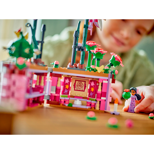 Блоковий конструктор LEGO Disney Квітковий горщик Ізабели (43237)