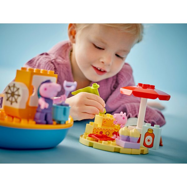 Блочный конструктор LEGO Duplo Морская прогулка Пеппы на лодке (10432)