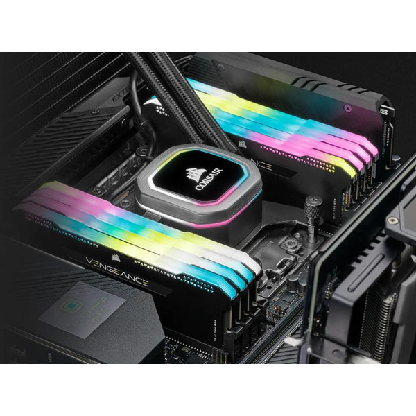 Модуль пам`ятi DDR4 2x16GB/3600 Corsair Vengeance RGB Pro SL Black (CMH32GX4M2D3600C18)