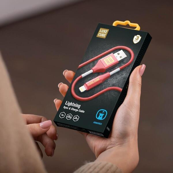 Кабель Luxe Cube Armored 8886668686099