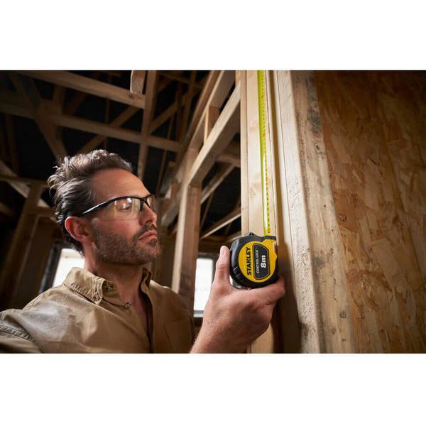 Рулетка измерительная CONTROL-LOCK длиной 8 м, шириной 25 мм, в прорезиненном корпусес, двухсторонней шкалой STANLEY STHT37232-0