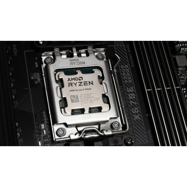 Процессор AMD Ryzen 9 7950X (4.5GHz 64MB 170W AM5) Box (100-100000514WOF)