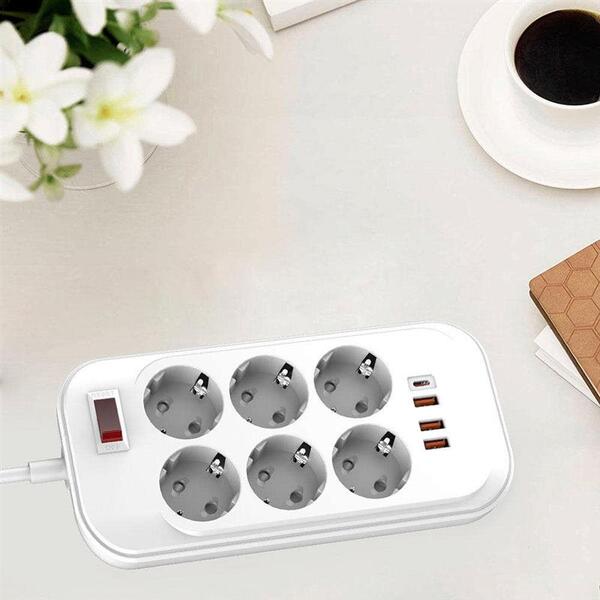 Фильтр питания ColorWay CW-CHE64PDW 6 розеток, 4USB (Type-C PD20W + 3USB QC3.0) (38W), 2м, White