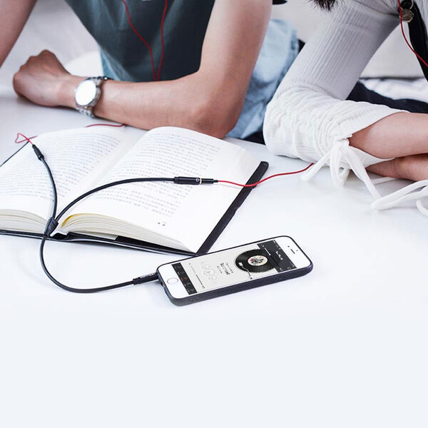 Кабель Vention Audio 3.5 mm M - 2х3.5 mm F, 0.3 m, Black (BBSBY)