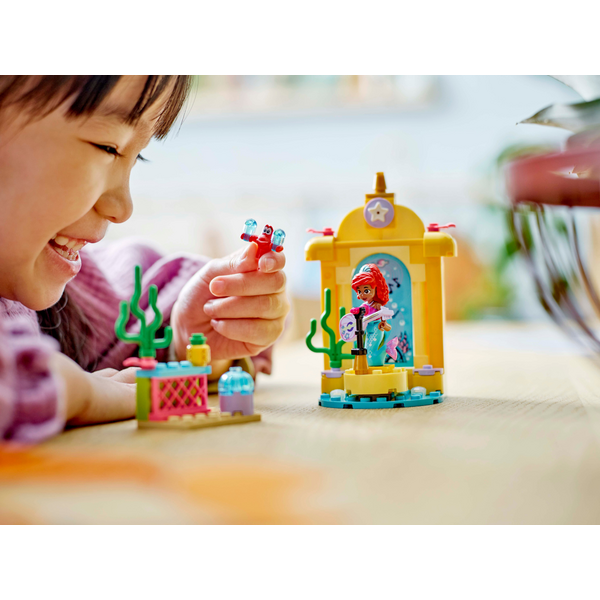 Конструктор LEGO 43235 Disney Музична сцена для Аріель