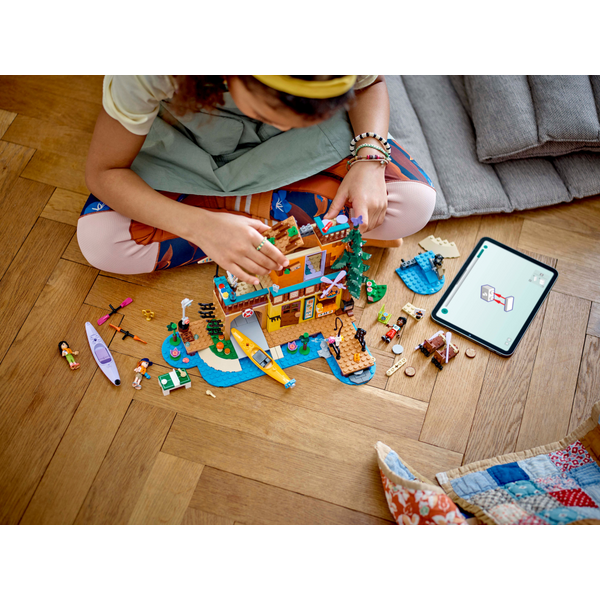 Конструктор LEGO Friends Водные виды спорта в лагере приключений 42626