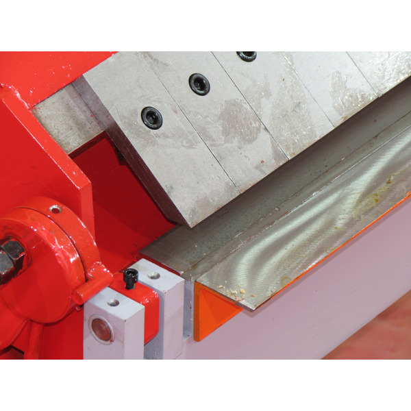 Листозгинальний верстат Holzmann AKM 1220