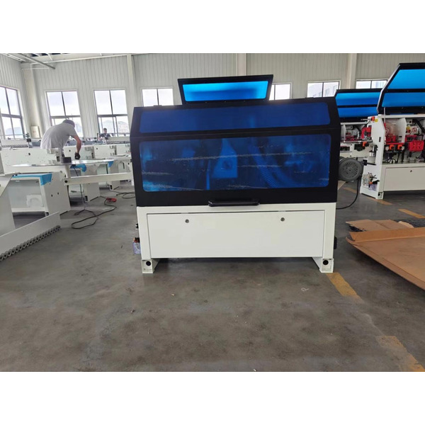 Кромкооблицовочный станок MAST Holztechnik K306