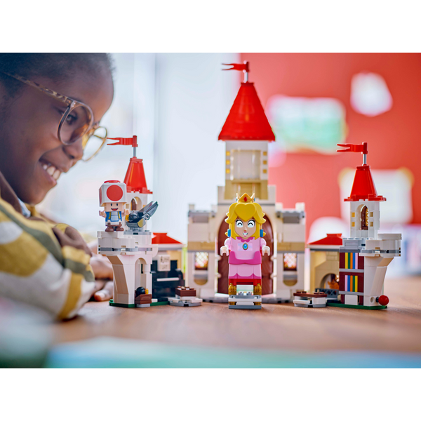 Конструктор LEGO 71435 Битва з Роєм біля замку Піч