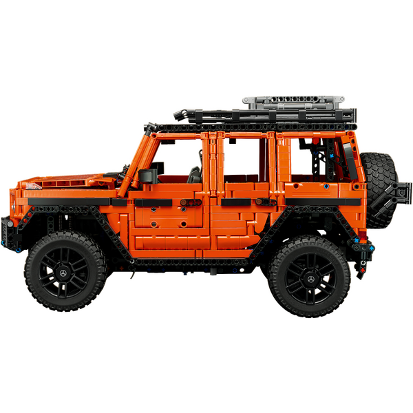 Авто-конструктор LEGO Technic Mercedes-Benz G 500 Professional Line (42177)