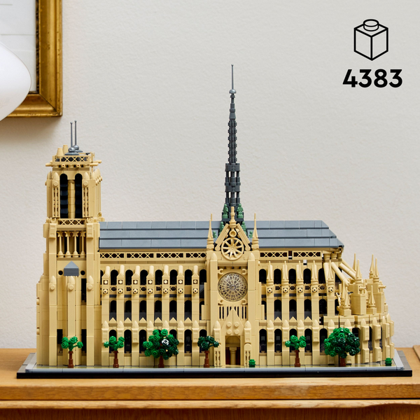 Конструктор LEGO Architecture Нотр-Дам-де-Парі