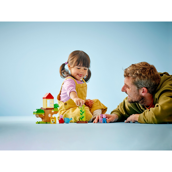 Блоковий конструктор LEGO Duplo Садок і будиночок на дереві Пеппи (10431)