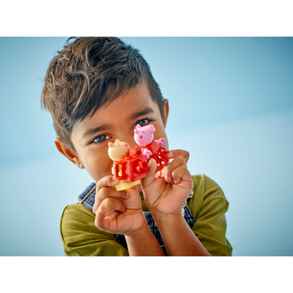 Конструктор LEGO DUPLO Праздничный дом Пеппи 59 деталей