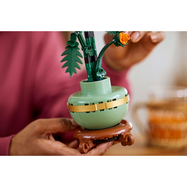 Конструктор LEGO Botanicals Хризантема 278 деталей