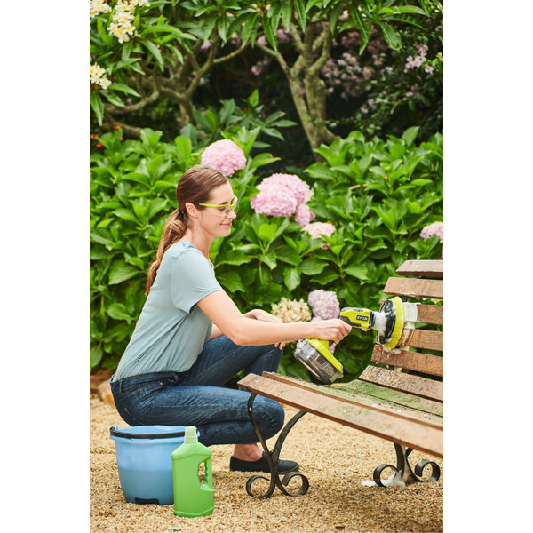 Щітка Ryobi ONE+ R18CPS-0, без АКБ и ЗП (5133004846)