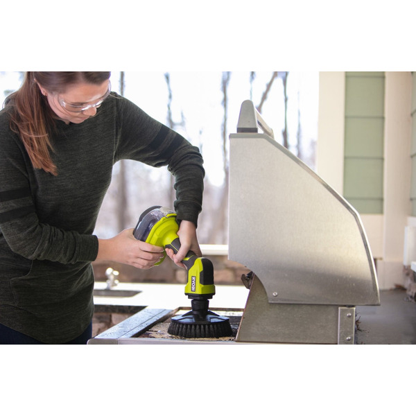 Щітка Ryobi ONE+ R18CPS-0, без АКБ и ЗП (5133004846)