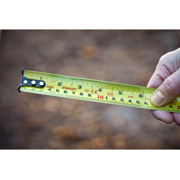 Рулетка вимірювальна FatMax®Autolock довжиною 8 м/26, шириною 25 мм, в обгумованому корпусі, з подвійною шкалою STANLEY FMHT43243-0