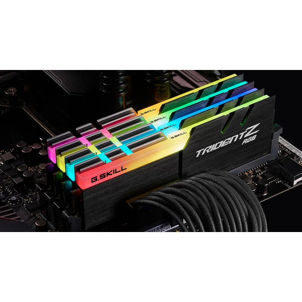 Модуль памяти DDR4 2x16GB/3200 G.Skill Trident Z RGB (F4-3200C16D-32GTZR)