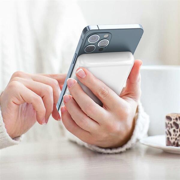 Зовнішній акумулятор (Power Bank) Choetech B651 10000mAh White