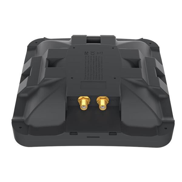 Антена MikroTik mANTLTE 5o (MTAO-LTE-5D-SQ)