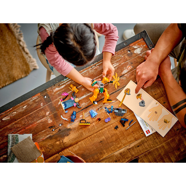 Конструктор LEGO NINJAGO Бойовий робот Аріна (71804)