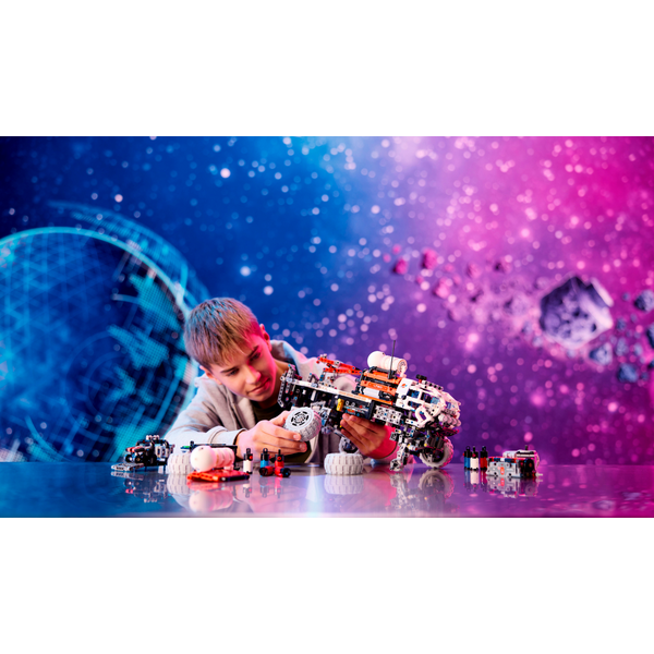 Конструктор LEGO Technic Марсоход команды исследователей