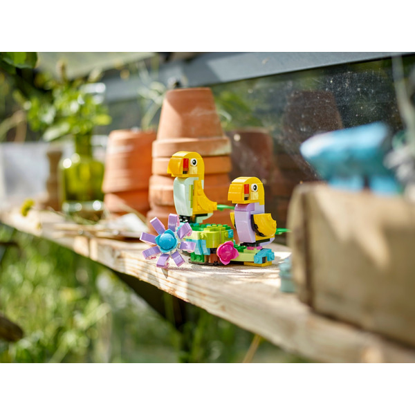 LEGO Creator: Квіти в лійці - набір з 420 деталей (31149)