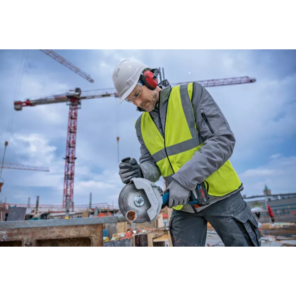 Шліфмашина кутова акумуляторна Bosch GWS 18V-180 P Professional без АКБ та ЗП (0.601.9H6.L01)