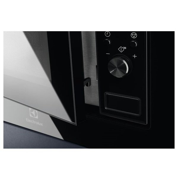 Микроволновая печь Electrolux встраиваемая, 17л, электр. управл., 700Вт, дисплей, черный