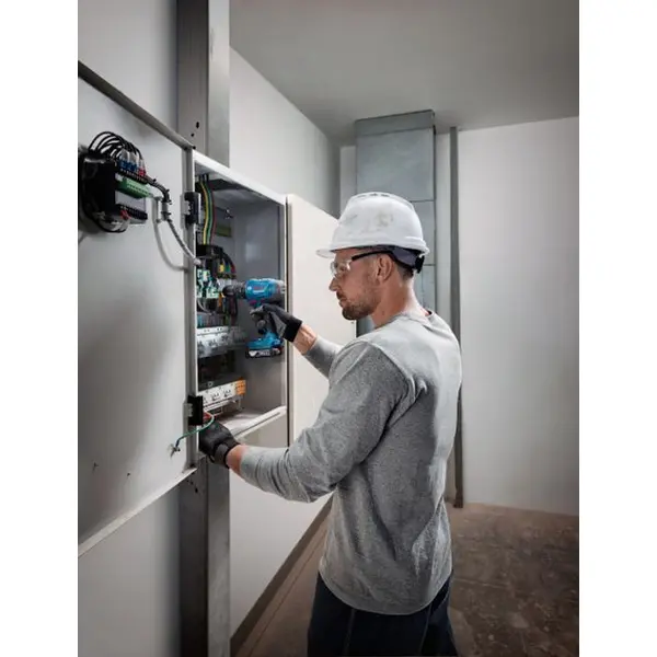 Шурупокрут-дриль акумуляторний Bosch GSB 183-LI 18В 2х2А·год (0.601.9K9.100)