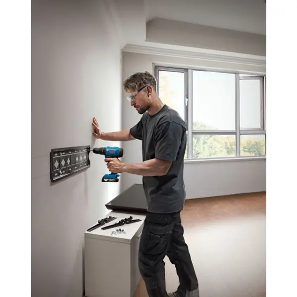 Шурупокрут-дриль акумуляторний Bosch GSB 183-LI 18В 2х2А·год (0.601.9K9.100)