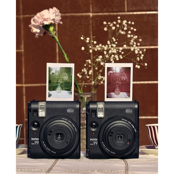 Фотокамера моментального друку Fujifilm Instax Mini 99 Black (16823519)