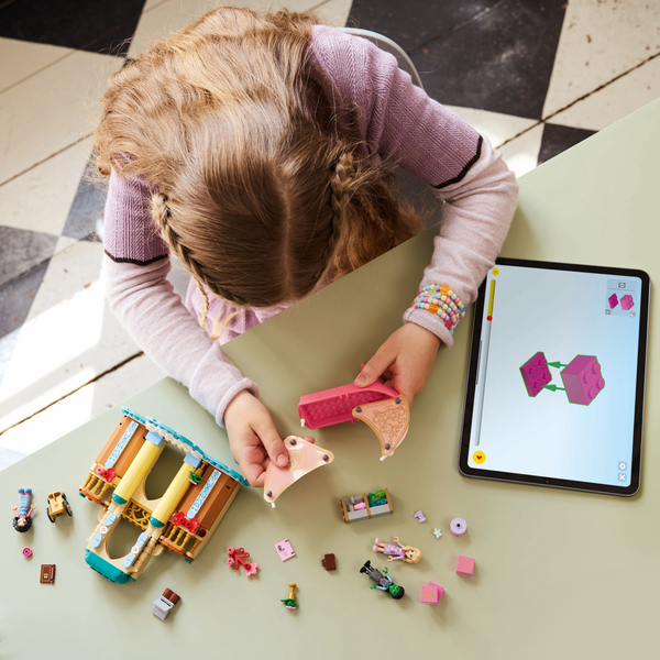 Конструктор LEGO 75681 Wicked Глинда, Эльфаба и Несароза в Университете Шиз