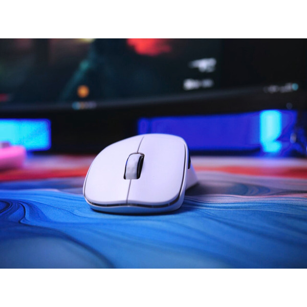 Миша Cherry XTRFY M64 8K WL RGB White CX-M64W-PRO-WHITE