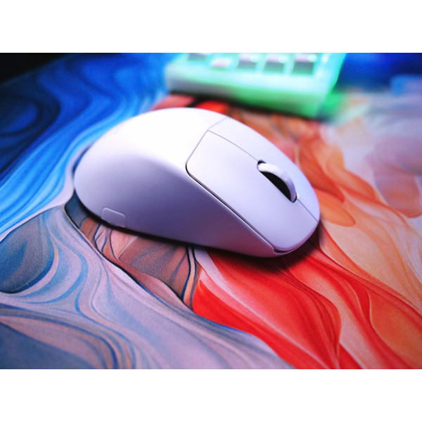Миша Cherry XTRFY M64 8K WL RGB White CX-M64W-PRO-WHITE