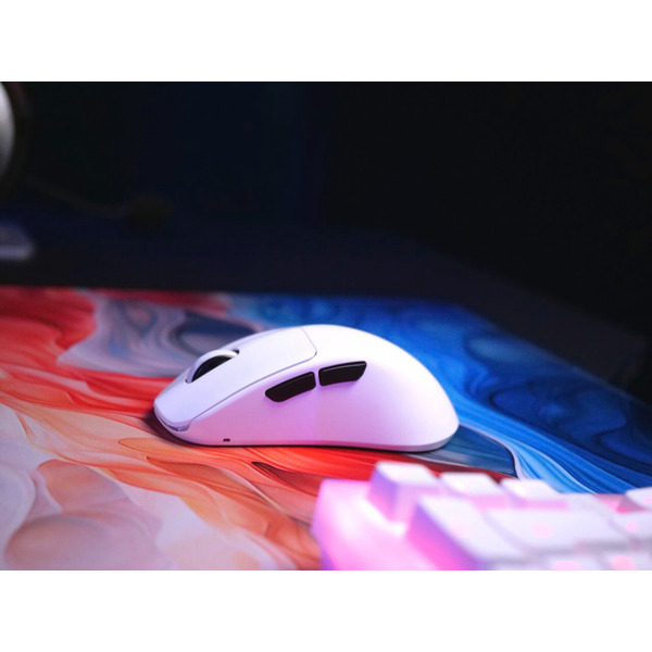Миша Cherry XTRFY M64 8K WL RGB White CX-M64W-PRO-WHITE