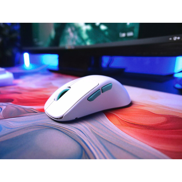 Миша Cherry Xtrfy M64 WL RGB White CX-M64W-WHITE