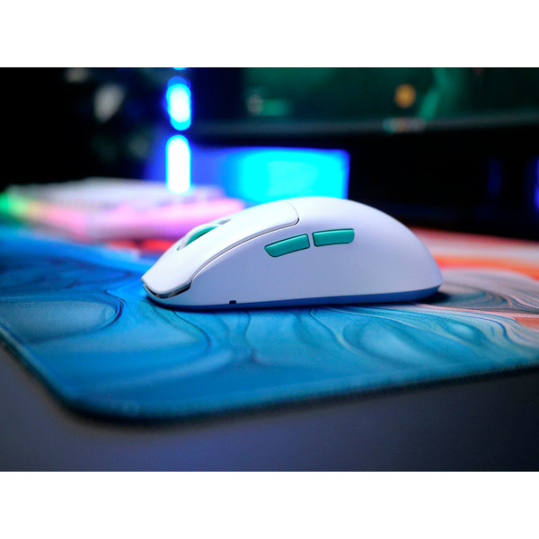 Миша Cherry Xtrfy M68 WL RGB White CX-M68W-WHITE