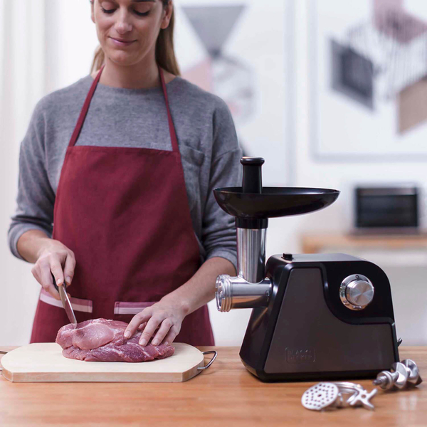 Мясорубка BLACK+DECKER BXMMA1000E