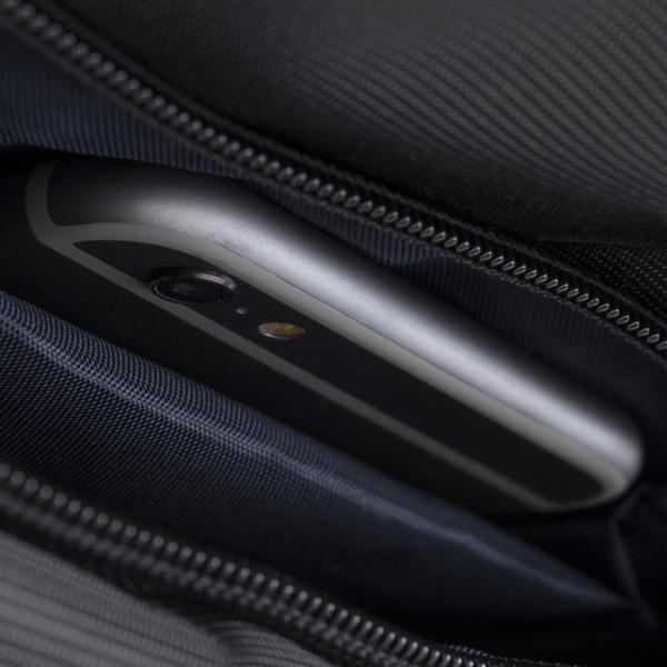 Чохол для ноутбука Rivacase 8203 13.3 Black